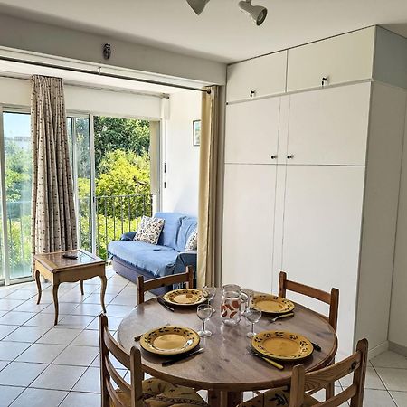 Apartment Les Roses Lauriers By Interhome Le Lavandou Exteriör bild